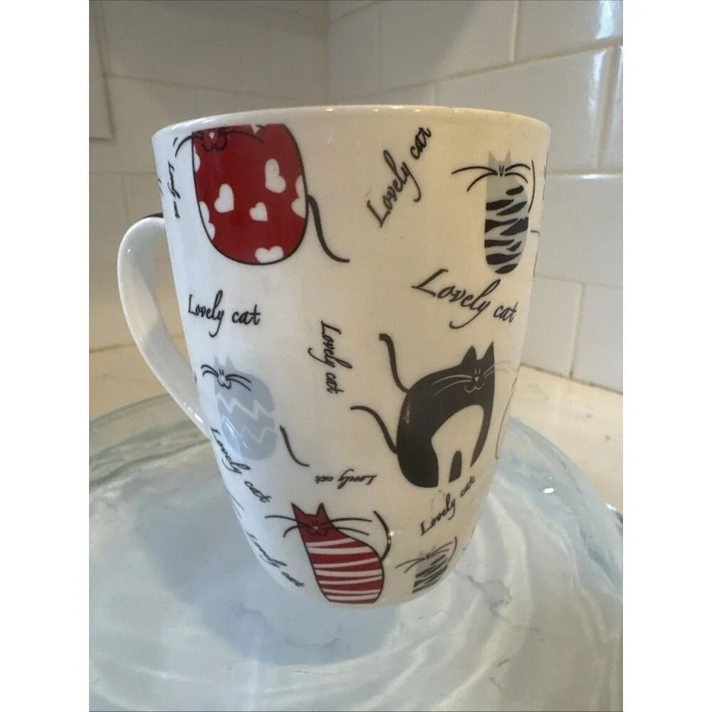 COLLECTIBLE 10 OZ MUG / 